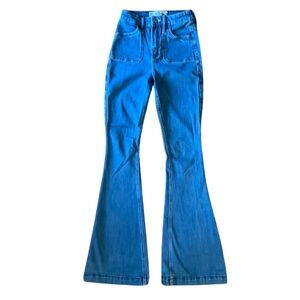 Hollister flared jean 🌊
